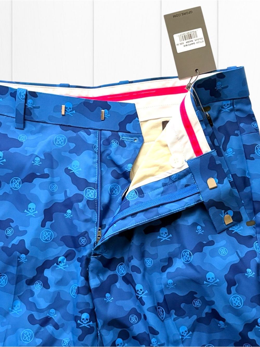 G/Fore NWT Casual Golf Shorts Size 32 US In Blue Skull Camo Design Polyester - Picture 2 of 5